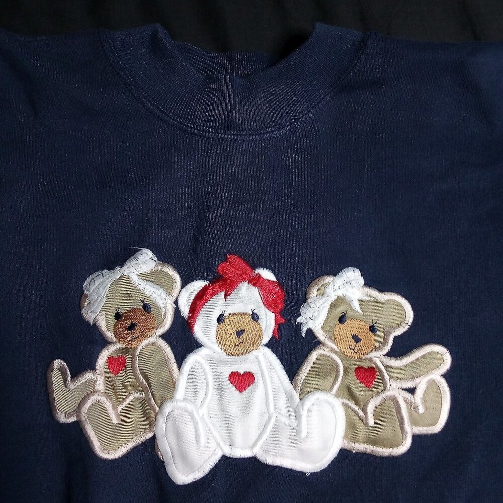 Vintage Teddy Bears Hearts Embroidered Crewneck Sweatshirt Super Cute